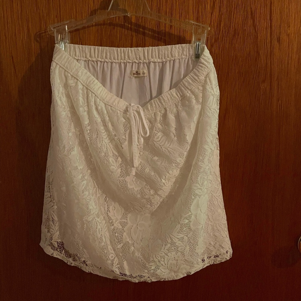 Hollister white mini skirt